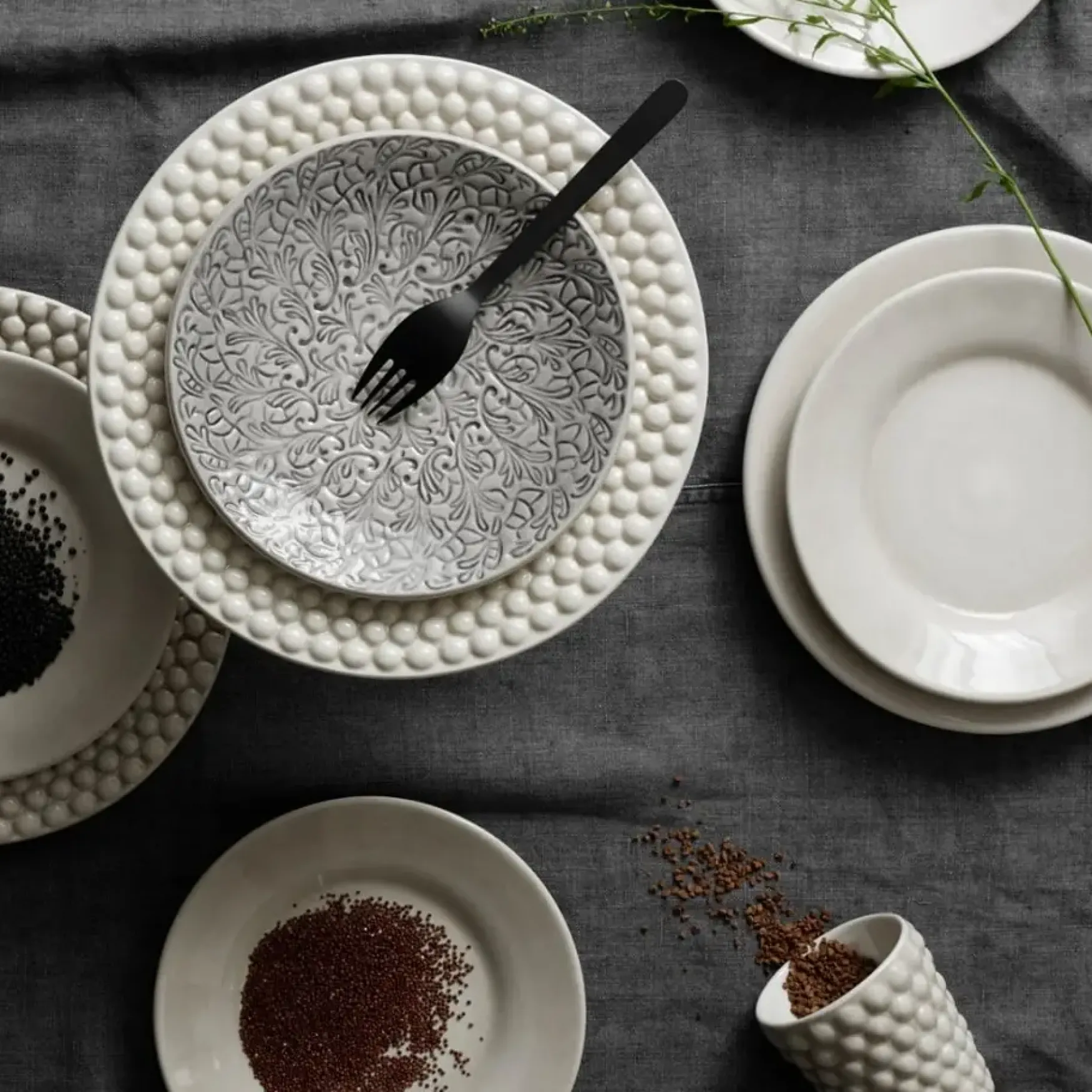 Online Mateus Collection Bubbles plate 28cm, sand