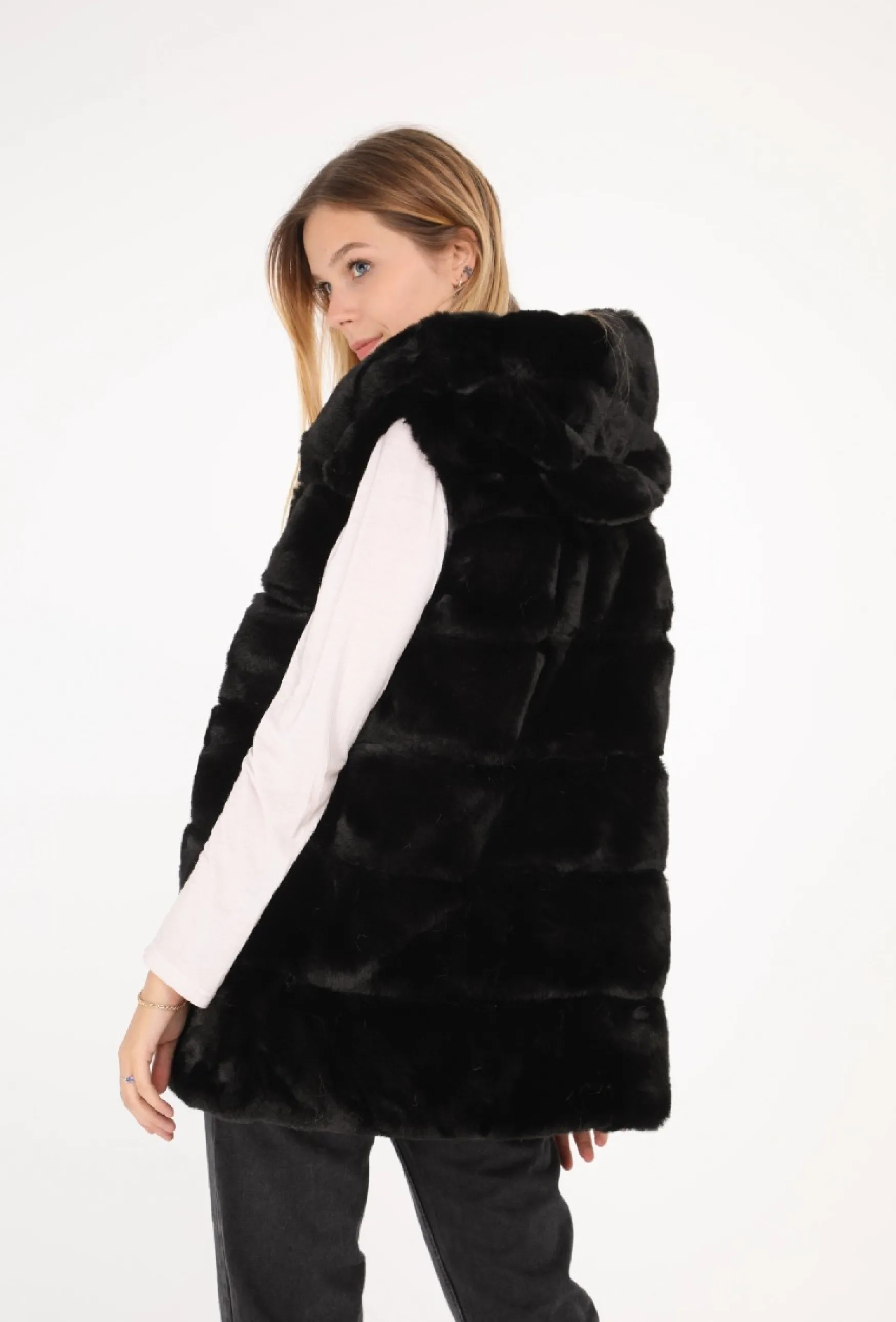 Discount Choklate Paris Faux fur vest with hood, noir