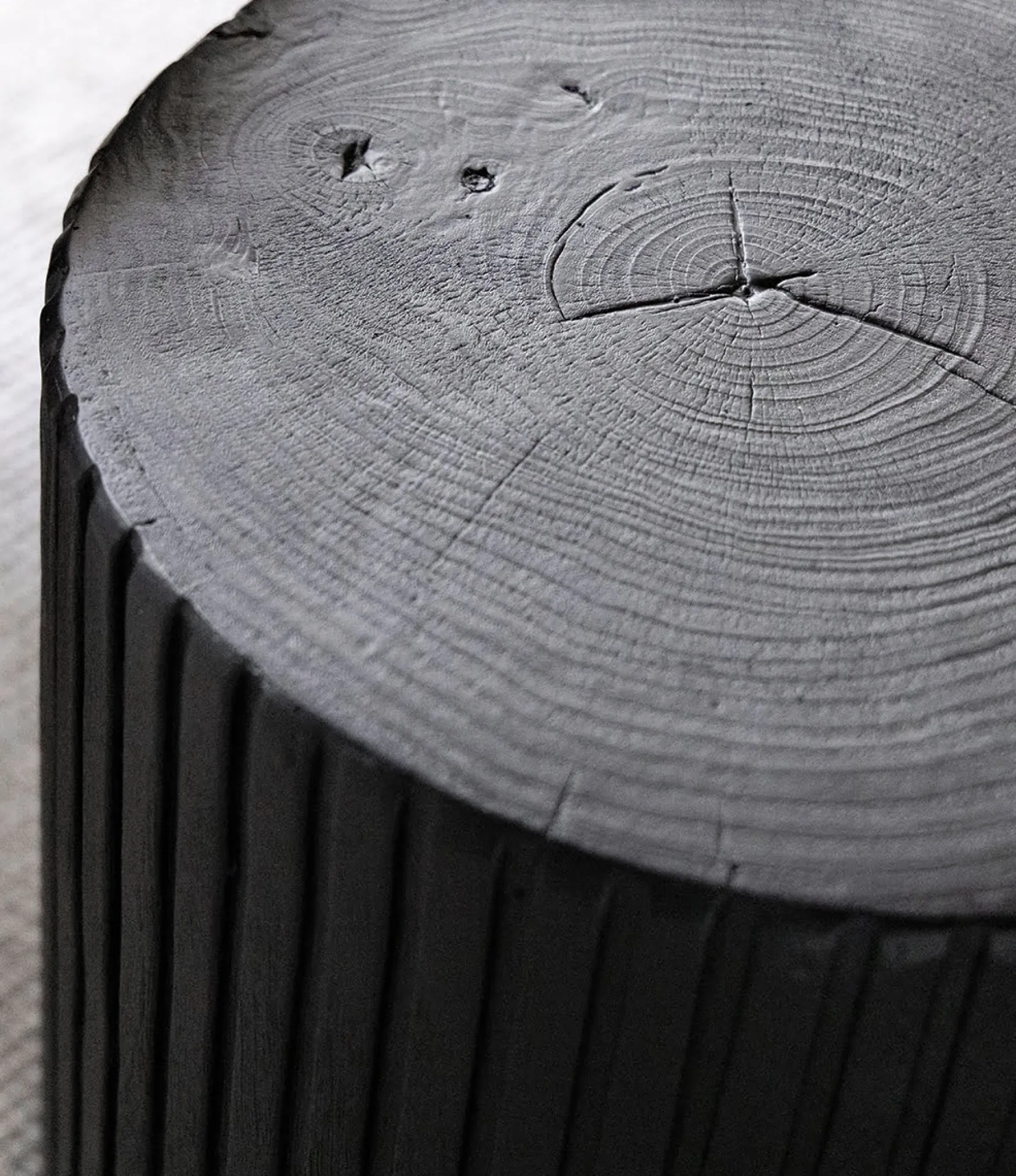 Outlet Artwood Groove side table, metal black