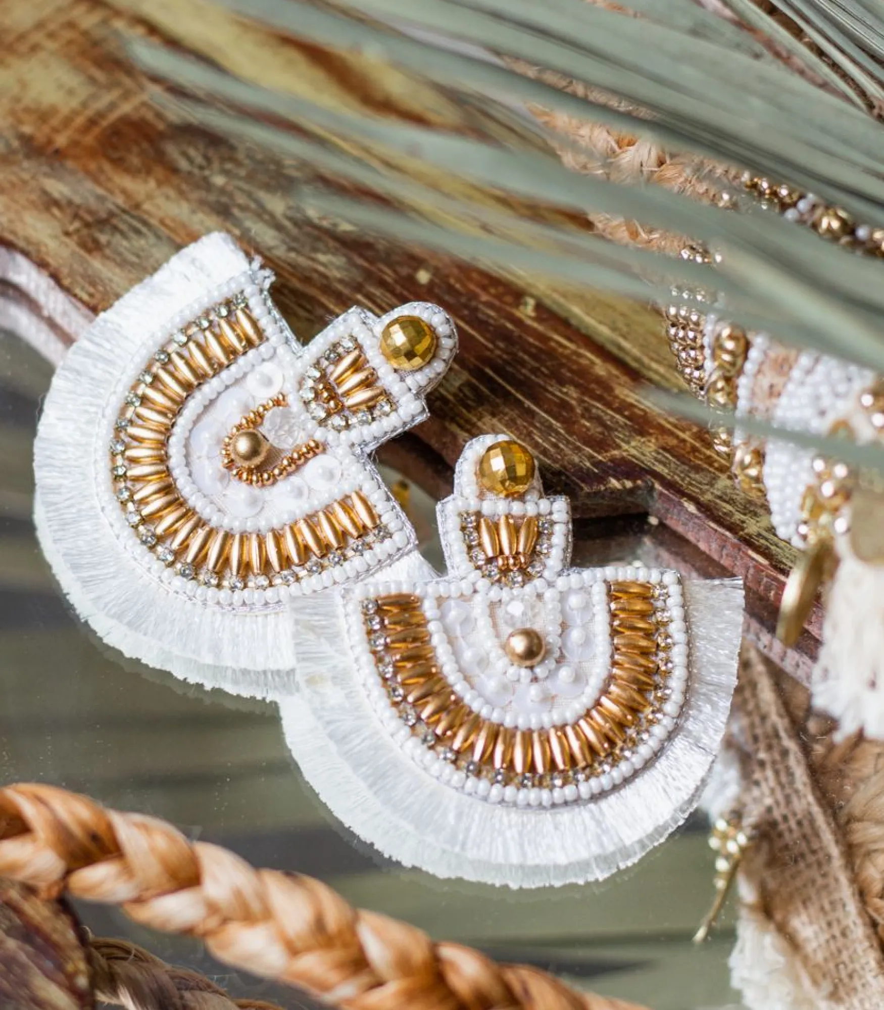 Discount AmandaB Collection Korvakorut, white egypt