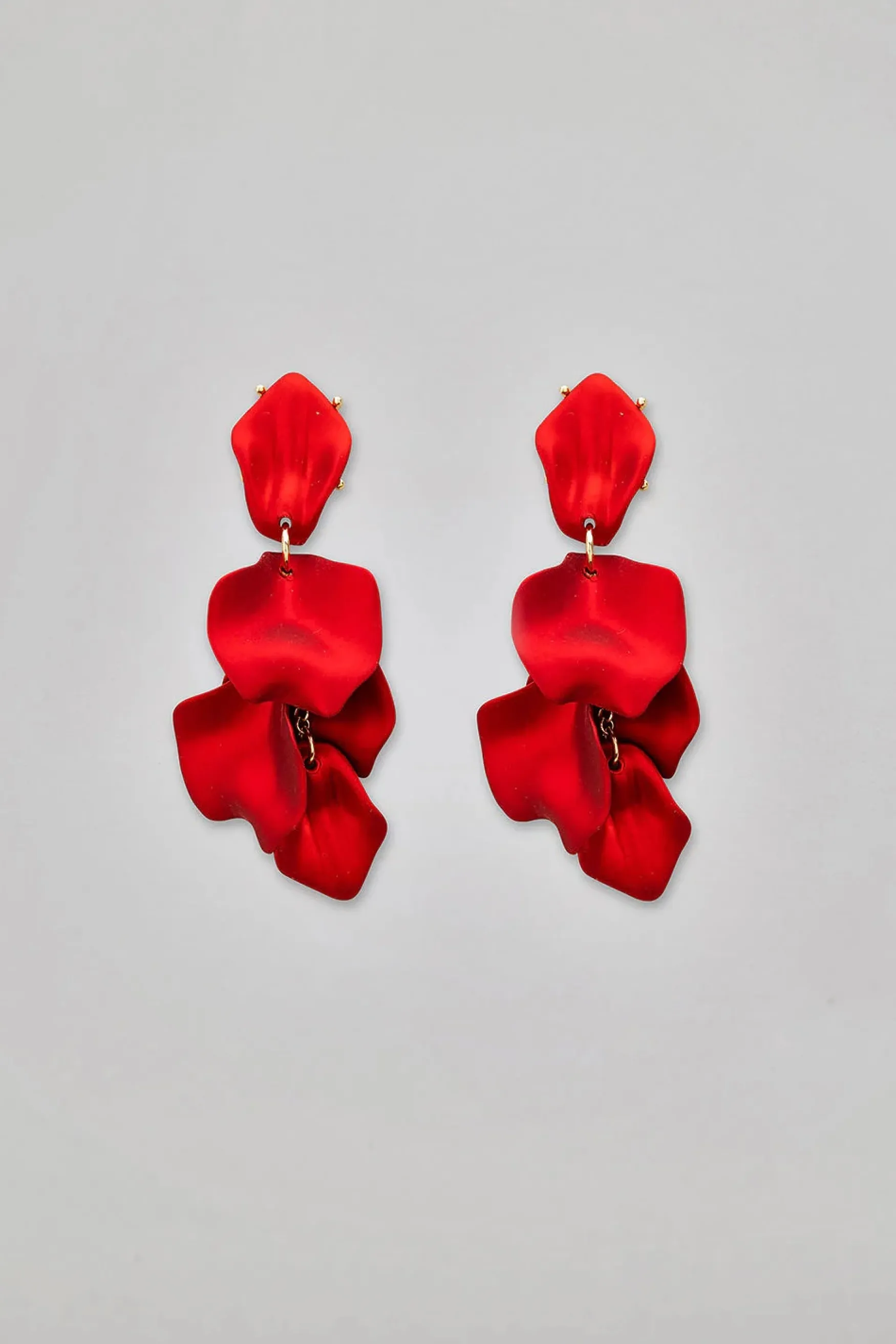 Online BOW19 details Leaf earrings, metallic wine red