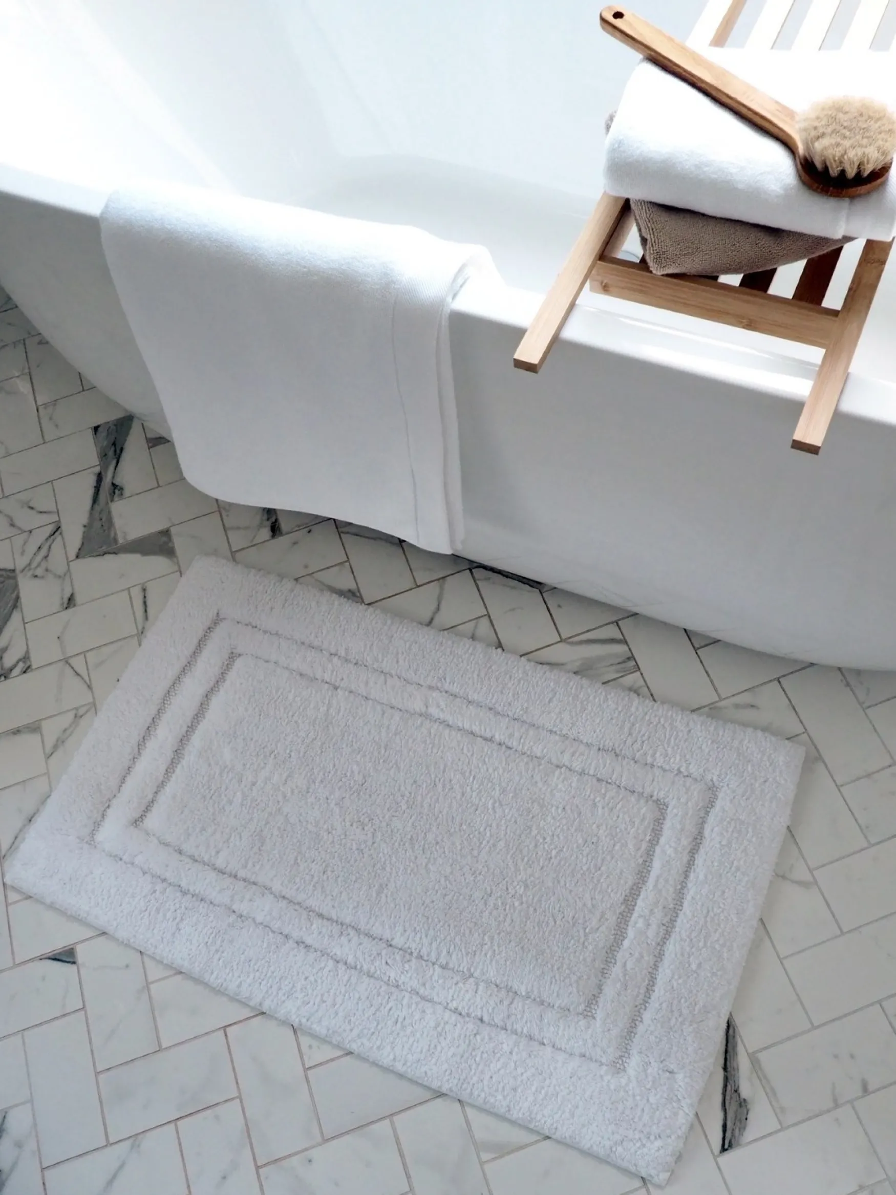 Outlet Balmuir Lugano bathrug 50x80, white