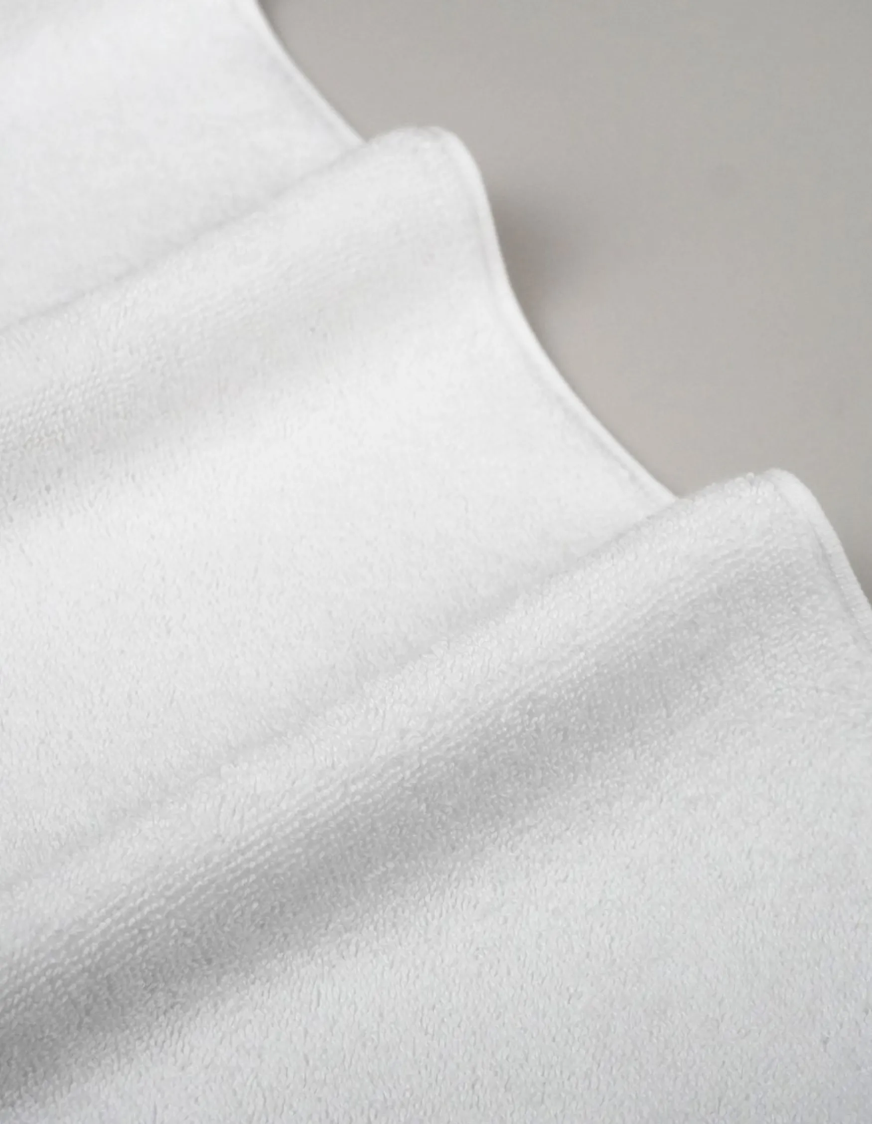 Hot Balmuir Lugano towel 50x70, white