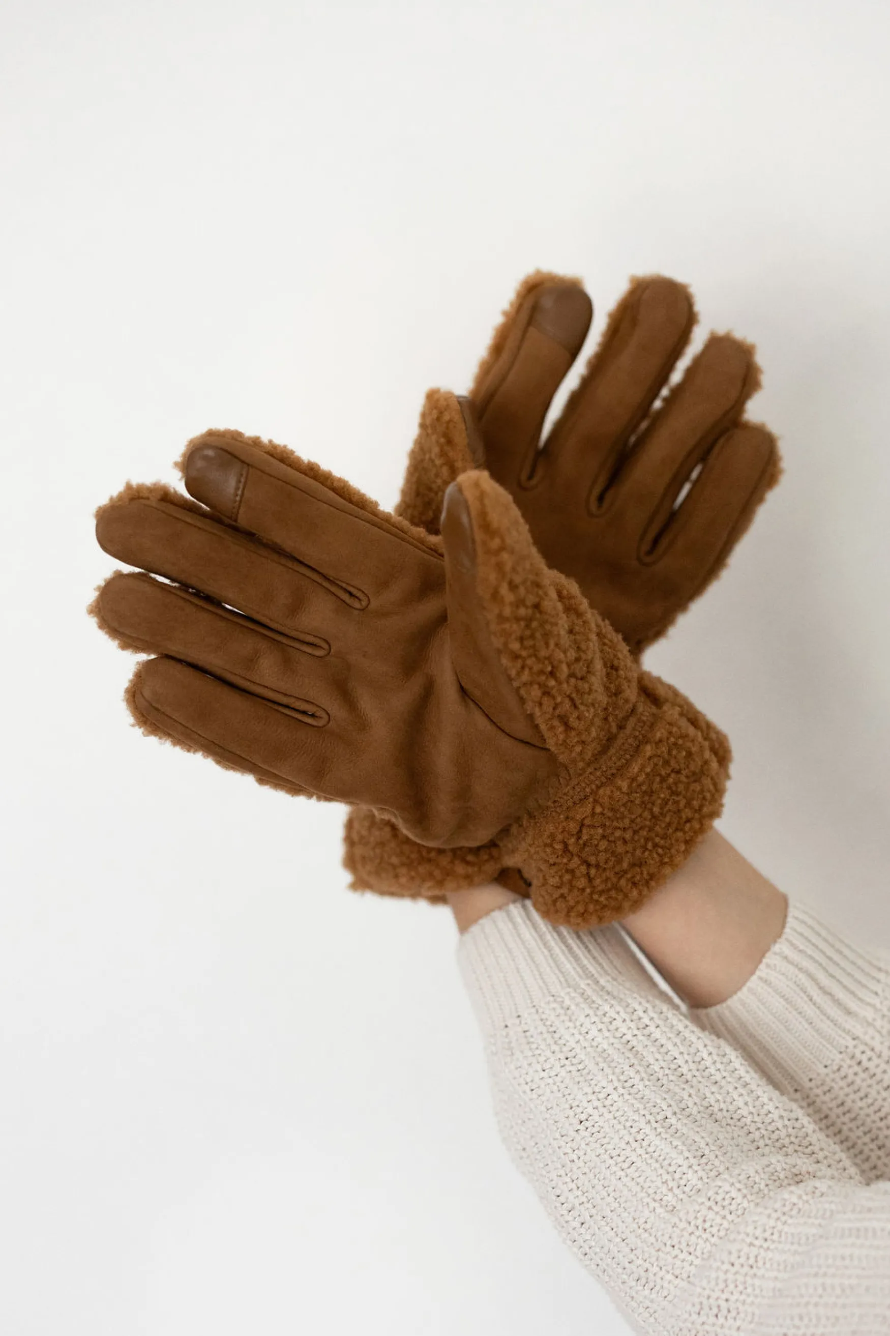 Best UGG Men fluff glove, chestnut