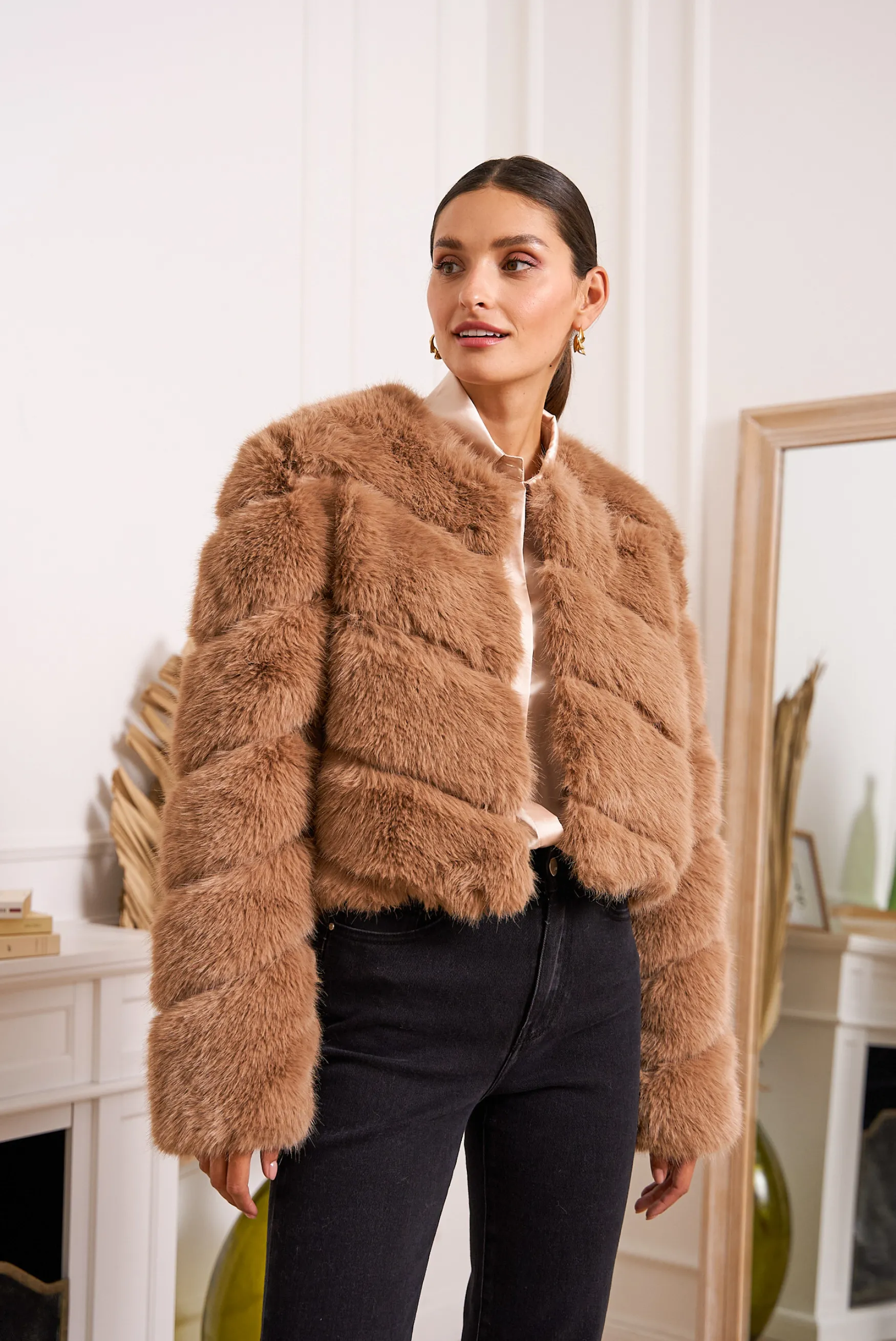 Sale Choklate Paris Paula faux fur jacket, taupe