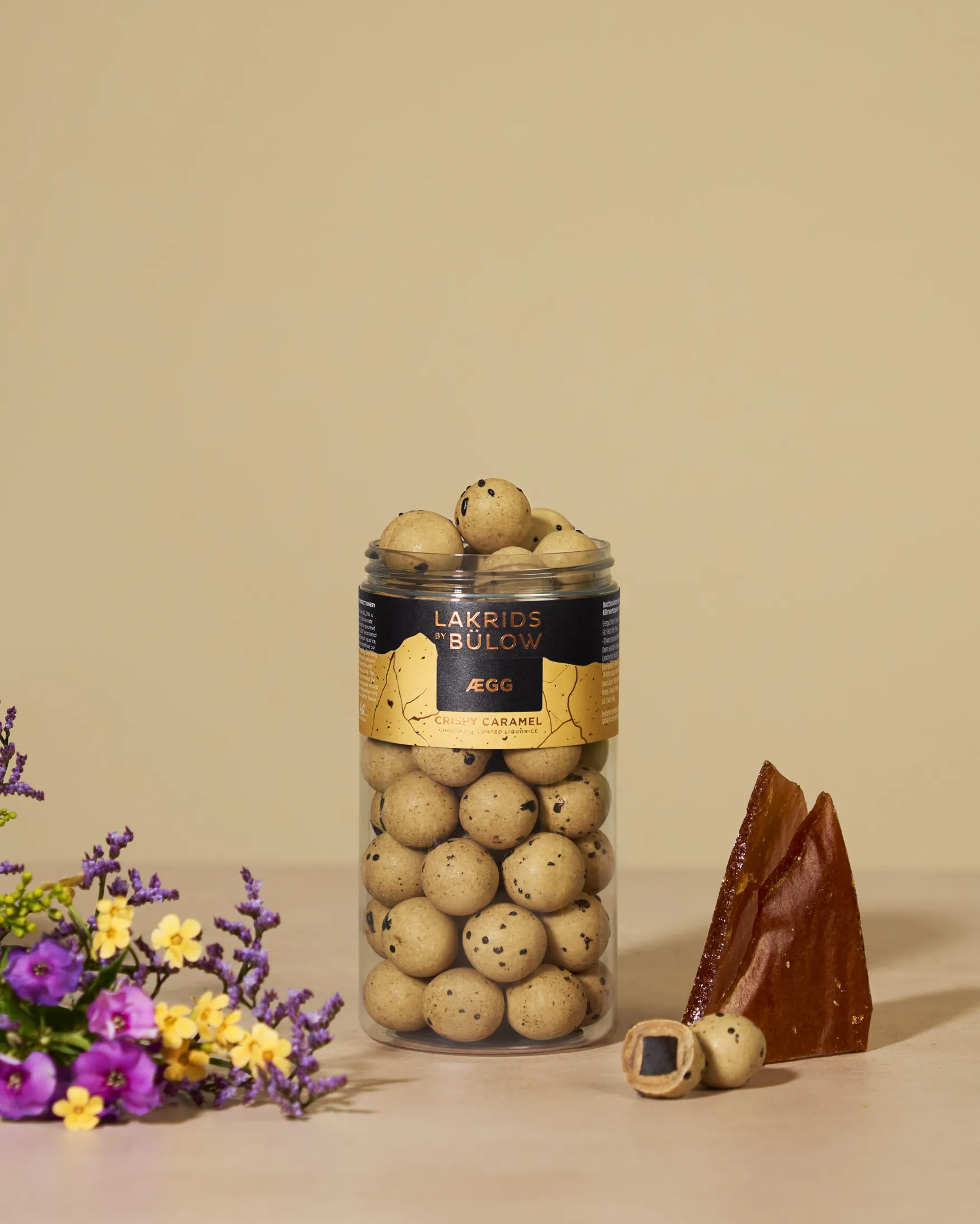 Hot Lakrids by Bülow Regular egg crispy caramel