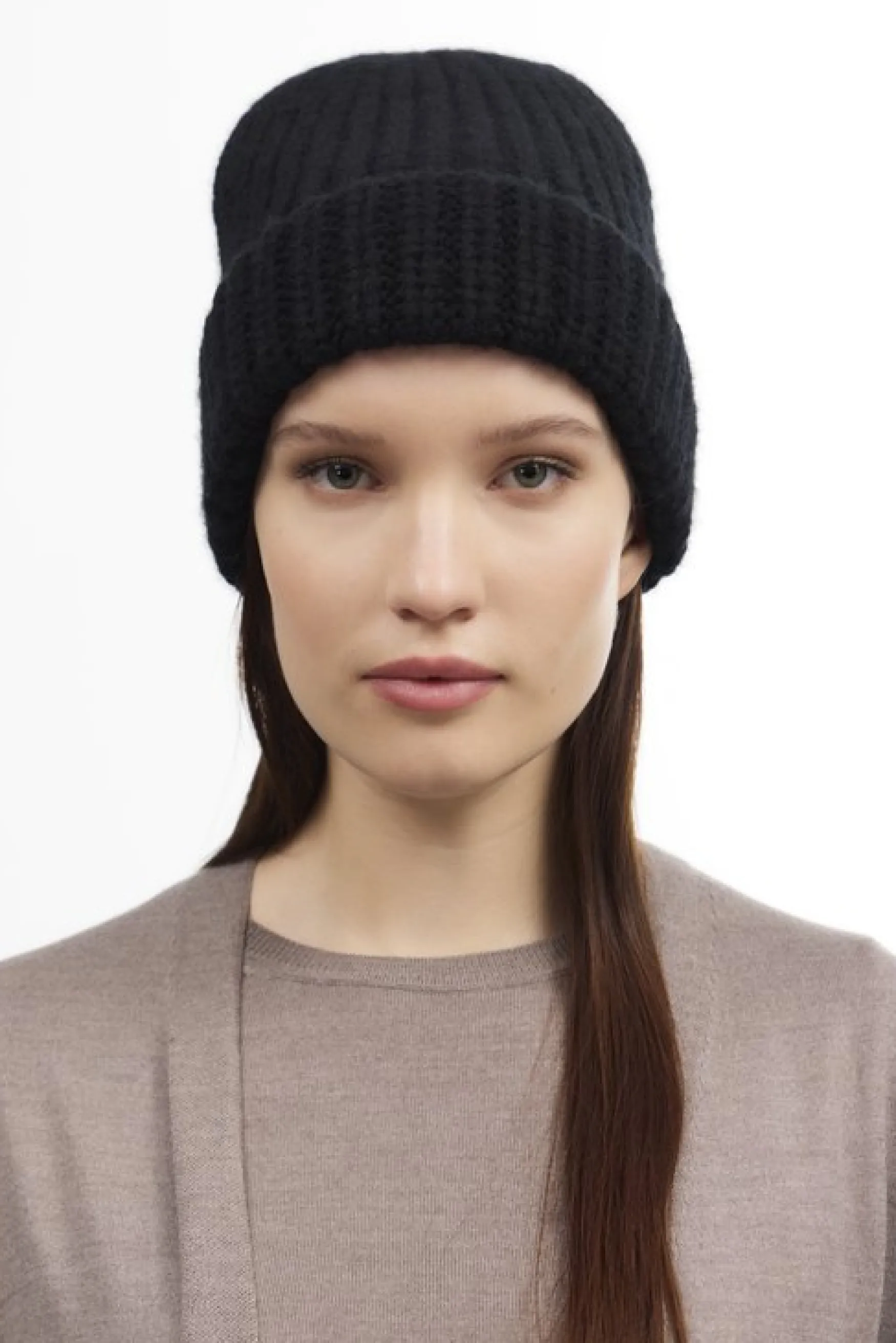 Hot Balmuir Roche beanie, black
