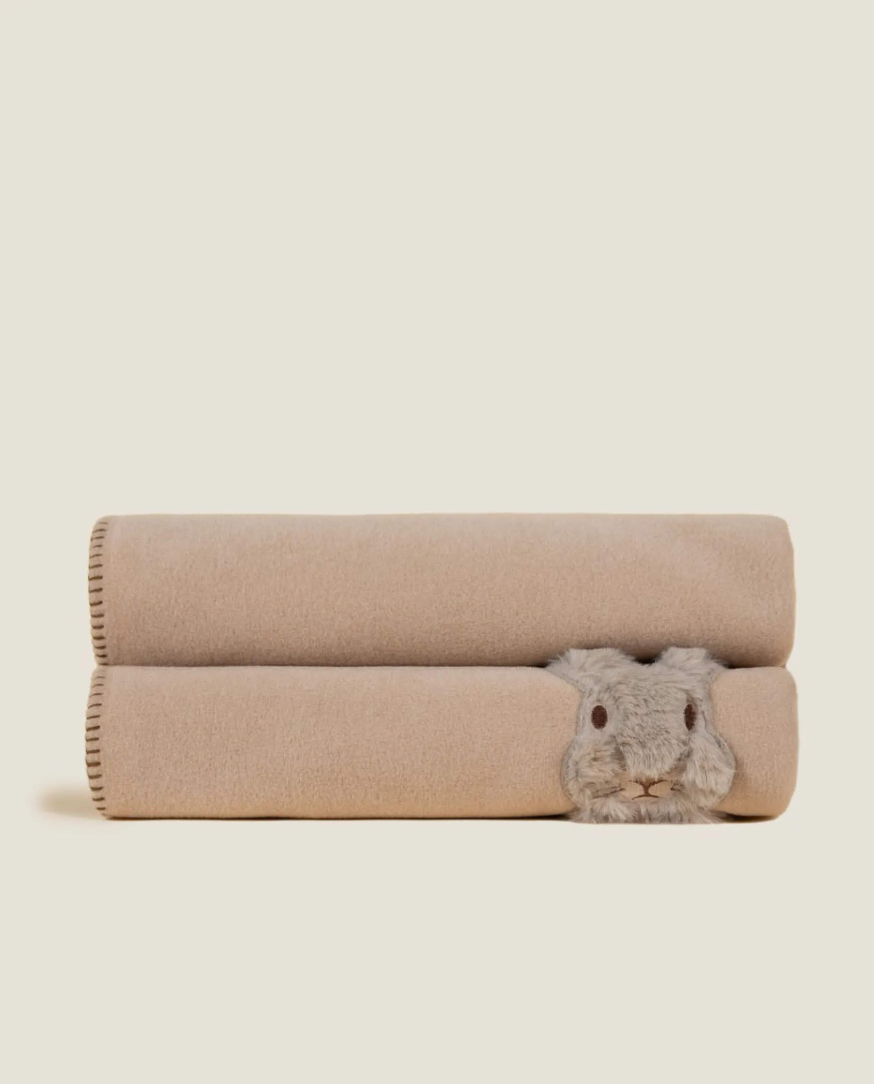 Clearance Frati Home Soft cotton sweet rabbit throw 130x160, beige