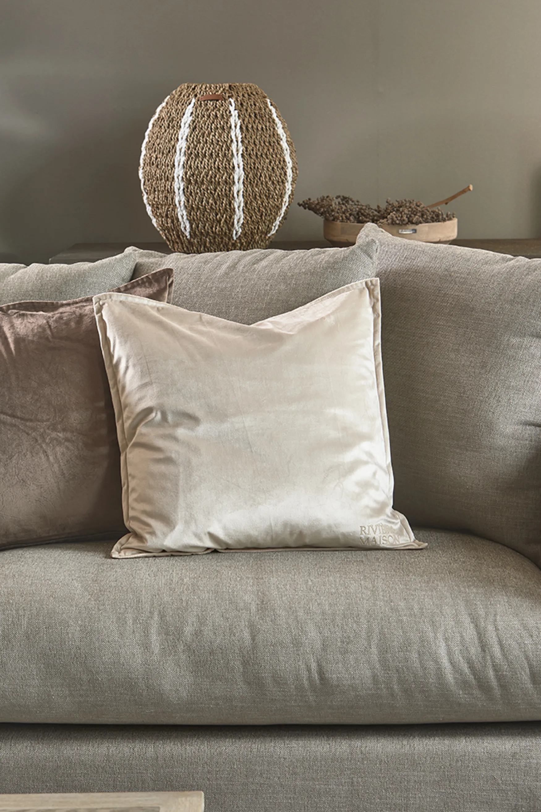 Fashion Rivièra Maison Velvet pillow cover 50x50, flax
